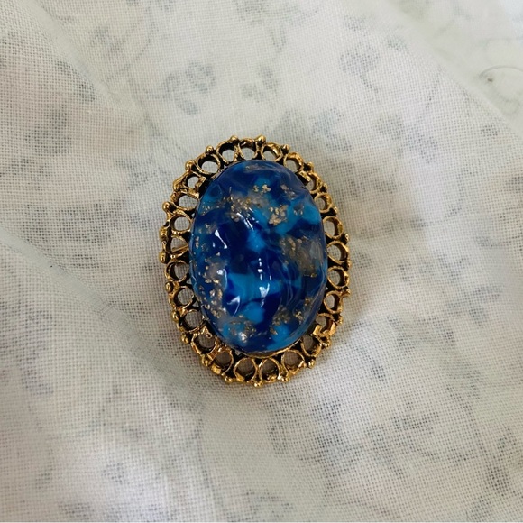 Vintage Blue and Gold Brooch - Picture 3 of 3
